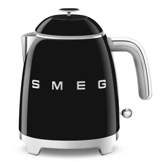 Mini Bouilloire Noire SMEG