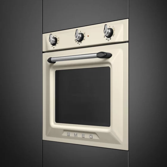 Four Victoria 60 cm Vapor Clean SMEG – Crème